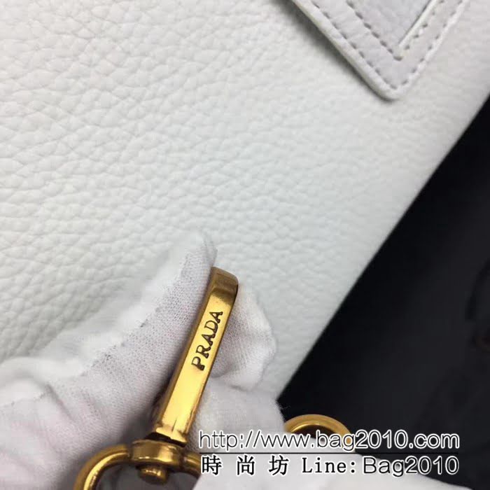 普拉達PRADA原單 最新爆款 1BA106-2原單荔枝紋牛皮 手提肩背包 PHY1541